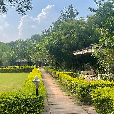 Hotel Sariska Tiger Heaven Akbarpur  Exterior foto